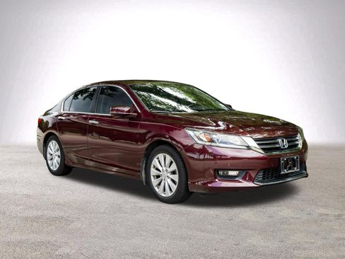 Used 2015 Honda Accord EX-L image 2