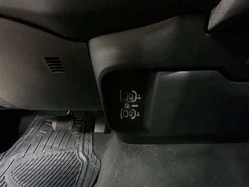 Used 2023 RAM 1500 Tradesman AWD/4WD image 17