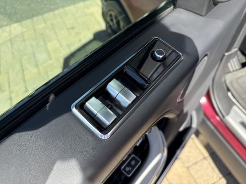 Used 2019 Land Rover Range Rover SV Autobiography Dynamic AWD/4WD image 12