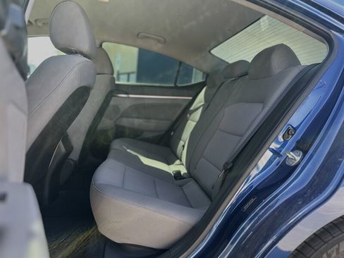 Used 2018 Hyundai Elantra SEL w/ Cargo Package image 4