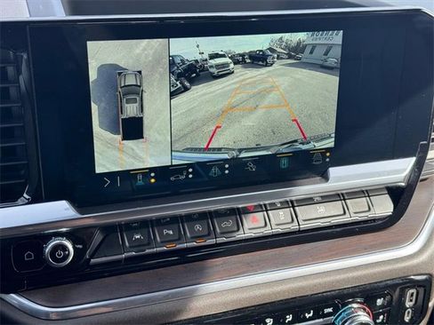 Used 2022 GMC Sierra 1500 SLT w/ SLT Premium Plus Package image 24