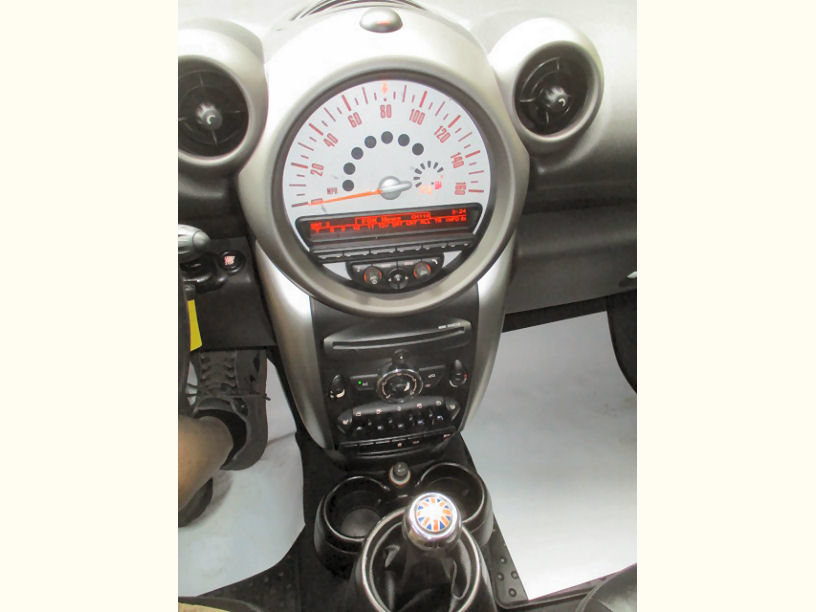 Used 2012 MINI Cooper Countryman FWD image 15