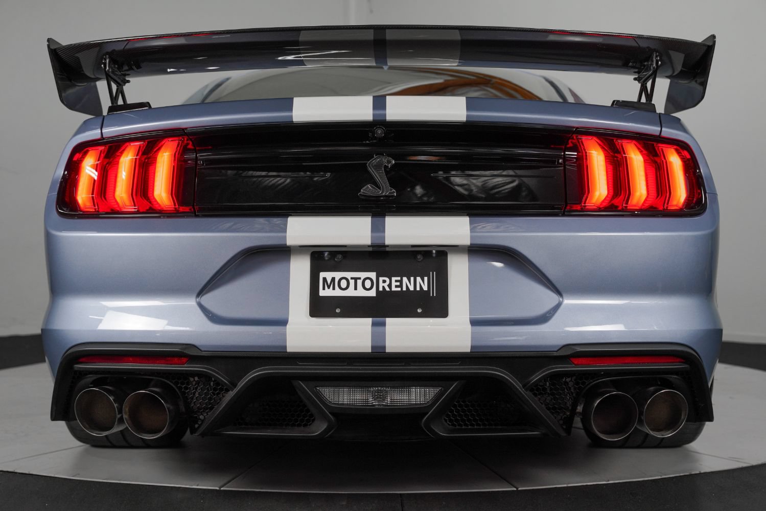 Used 2022 Ford Mustang Shelby GT500 w/ Carbon Fiber Track Pack RWD image 24