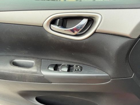 Used 2015 Nissan Sentra SV w/ Cold Weather Package FWD image 30