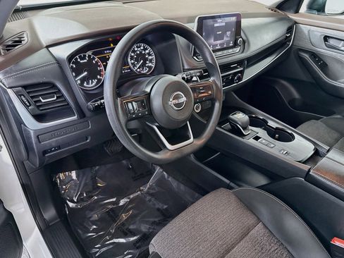 Used 2022 Nissan Rogue S FWD image 23