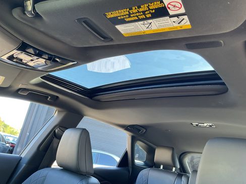 Used 2024 Lexus RX 350 Premium image 29