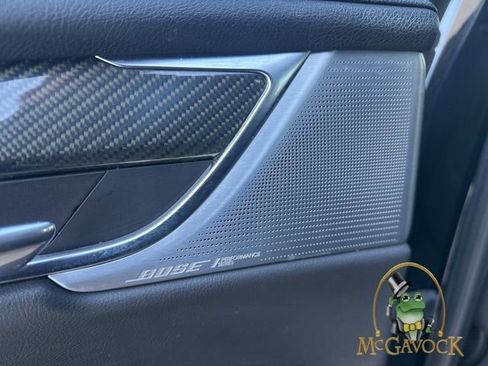 Used 2022 Cadillac XT6 Sport image 16