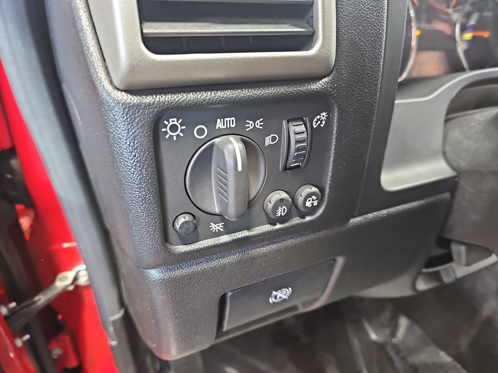 Used 2009 GMC Canyon SLE AWD/4WD image 28