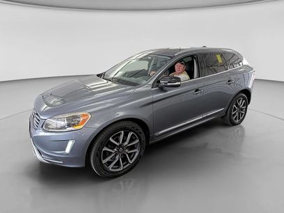 Used 2017 Volvo XC60 T6 Dynamic w/ Preferred Option Package