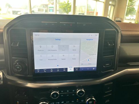 Used 2021 Ford F150 Lariat AWD/4WD image 16