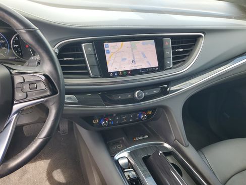 Used 2022 Buick Enclave Premium w/ Experience Buick Package FWD image 23
