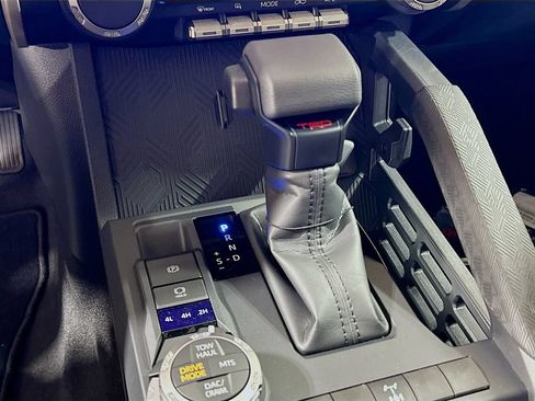 New 2026 Toyota Tacoma TRD Off-Road AWD/4WD image 14