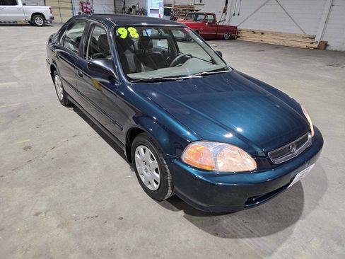 Used 1998 Honda Civic DX image 16