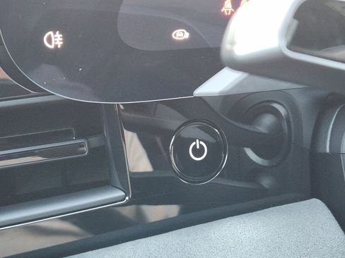 Used 2023 Porsche Taycan GTS image 22