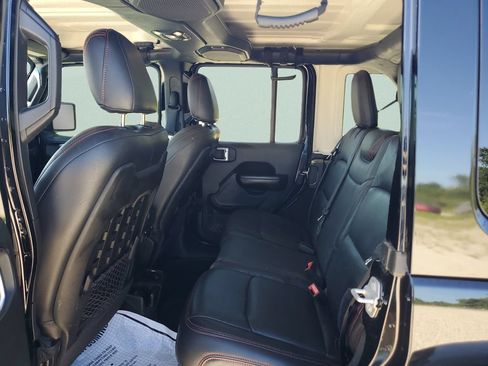 Used 2020 Jeep Wrangler Unlimited Rubicon AWD/4WD image 11