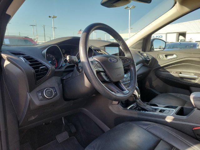 Used 2018 Ford Escape SEL w/ Ford Safe & Smart Package AWD/4WD image 16