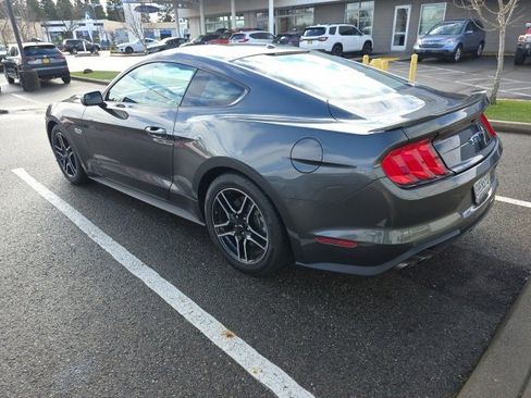 Used 2020 Ford Mustang GT image 3