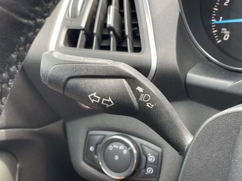 Used 2013 Ford Escape Titanium w/ Parking Technology Pkg AWD/4WD image 12