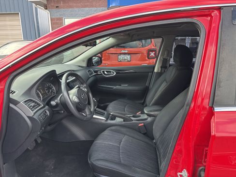 Used 2017 Nissan Sentra SV w/ Style Package image 10