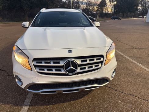 Used 2019 Mercedes-Benz GLA 250 image 2