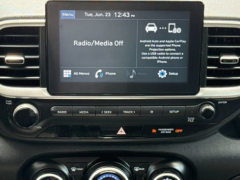 Used 2020 Hyundai Venue SEL w/ Convenience Package FWD image 12