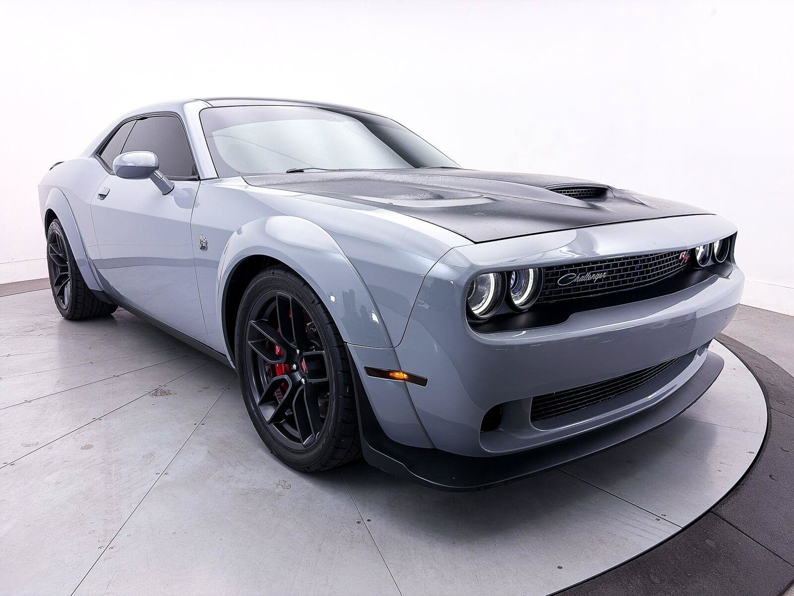 Used 2021 Dodge Challenger R/T Scat Pack RWD image 12