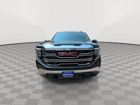 Used 2025 GMC Sierra 1500 SLT AWD/4WD image 3