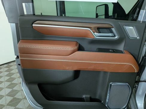 New 2026 GMC Sierra 2500 Denali Ultimate AWD/4WD image 28