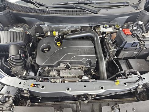 Certified 2025 Chevrolet Equinox RS w/ Safety and Technology Package FWD image 36