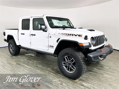 New 2025 Jeep Gladiator Mojave w/ Safety Group