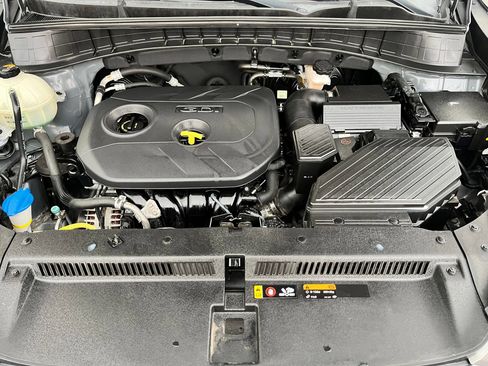 Used 2017 Hyundai Tucson SE w/ SE Popular Package 02 AWD/4WD image 32