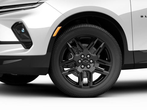 New 2025 Chevrolet Blazer RS w/ Driver Confidence II Package image 29