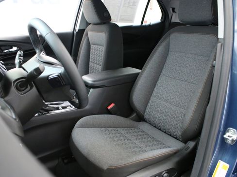 Certified 2024 Chevrolet Equinox LT w/ LPO, Floor Liner Package FWD image 25