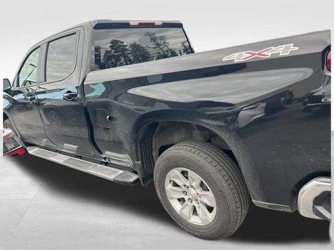 Used 2024 Chevrolet Silverado 1500 LT w/ Protection Package AWD/4WD image 15
