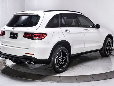 Used 2022 Mercedes-Benz GLC 300 4MATIC image 6