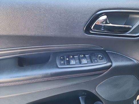 Used 2023 Dodge Durango GT image 13