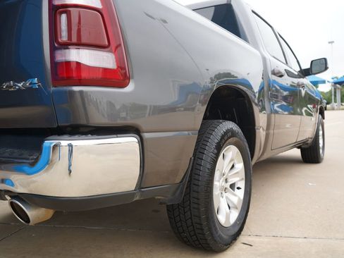 Used 2024 RAM 1500 Laramie AWD/4WD image 8