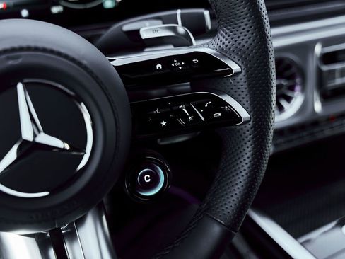 Used 2025 Mercedes-Benz G 63 AMG 4MATIC image 60