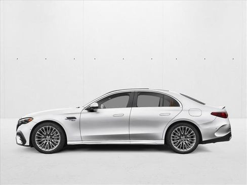 New 2026 Mercedes-Benz E 53 AMG e 4MATIC Sedan image 3