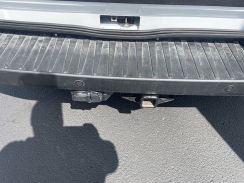 Used 2024 Ford Transit 350 XLT image 12