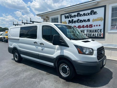 Used 2018 Ford Transit 150 130 Low Roof RWD image 2