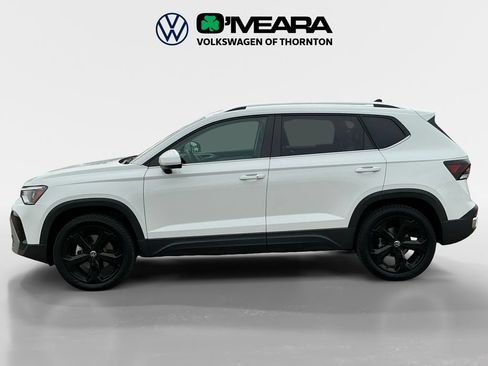 Used 2025 Volkswagen Taos SEL w/ Black Wheel Plus Package AWD/4WD image 2