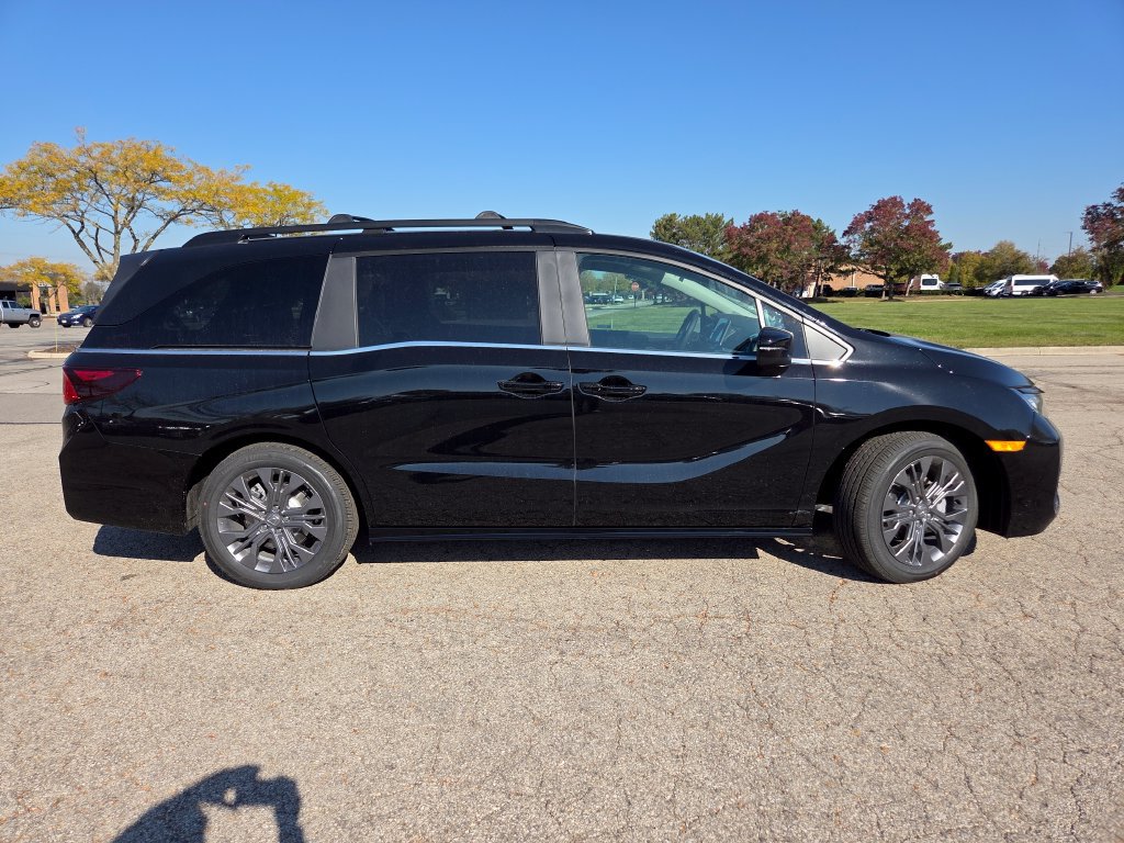New 2027 Honda Odyssey Touring image 30