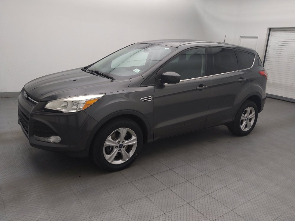 Used 2016 Ford Escape SE w/ SE Cold Weather Package AWD/4WD image 2