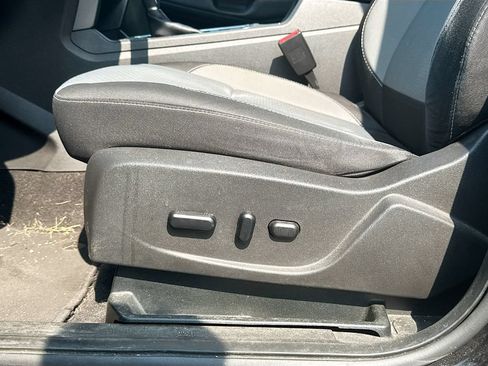 Used 2019 Ford Escape SE AWD/4WD image 19