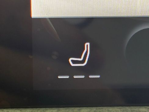 New 2025 Ford Maverick XLT w/ XLT Luxury Package image 21