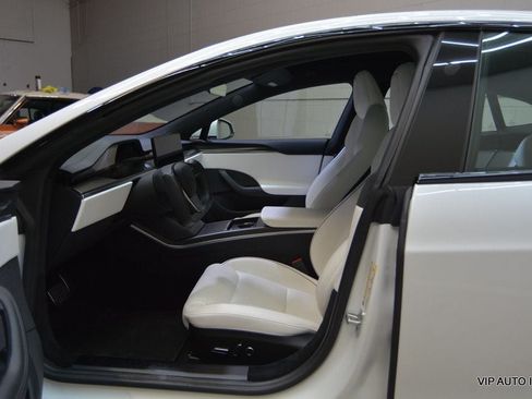 Used 2021 Tesla Model S Plaid AWD/4WD image 19