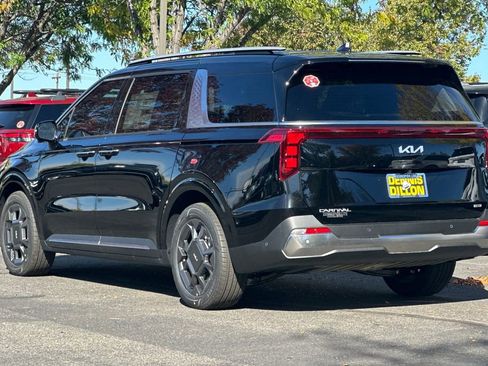 New 2026 Kia Carnival SX FWD image 6