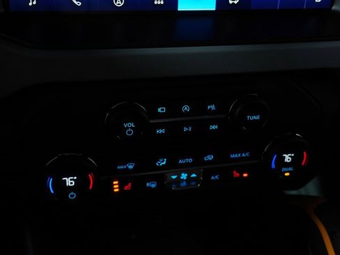 Used 2023 Ford Bronco Badlands w/ Sasquatch Package image 18