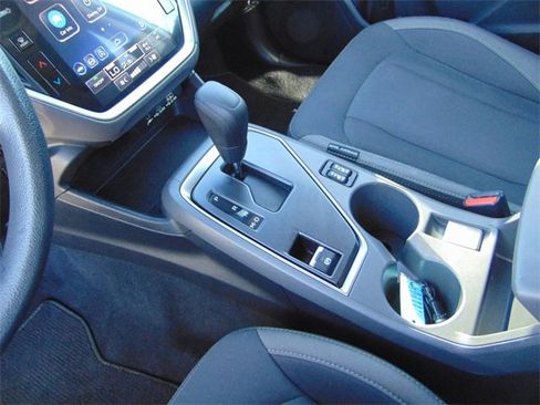 Certified 2025 Subaru Crosstrek 2.0i Premium image 14